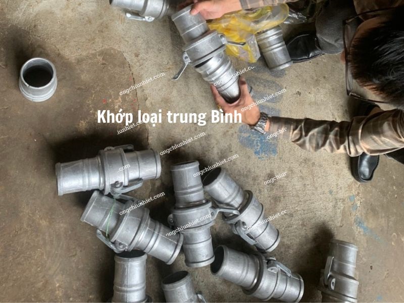 Khớp nối loại trung bình