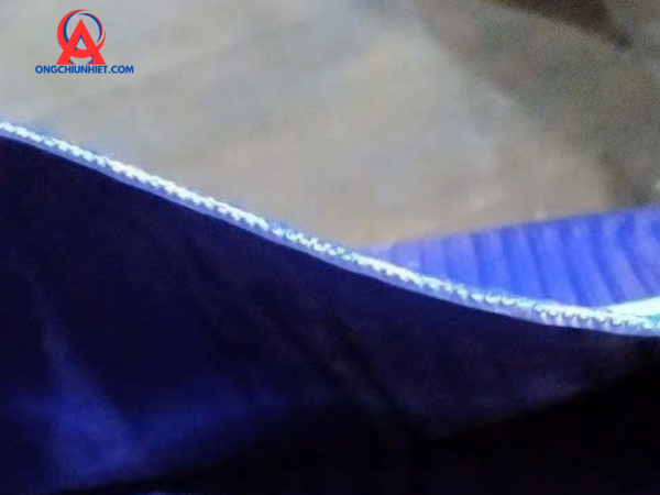 Ống bạt gân xanh dày hút cát